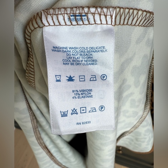 Lands End Leopard Print Short Sleeve Shift Dress • Small 6-8 - Picture 7 of 9